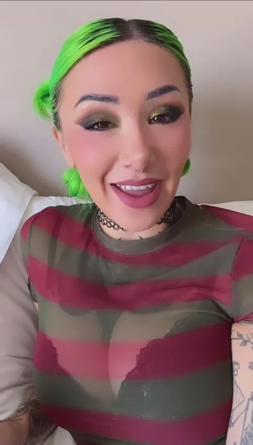 Thumbnail chinesedeadpool Excites with Shotzi in WrestleFap - Find Out More Here!