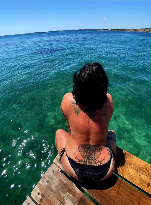 Thumbnail Explore New Heights with currvygoesworldwild on OnlyFansGirls101