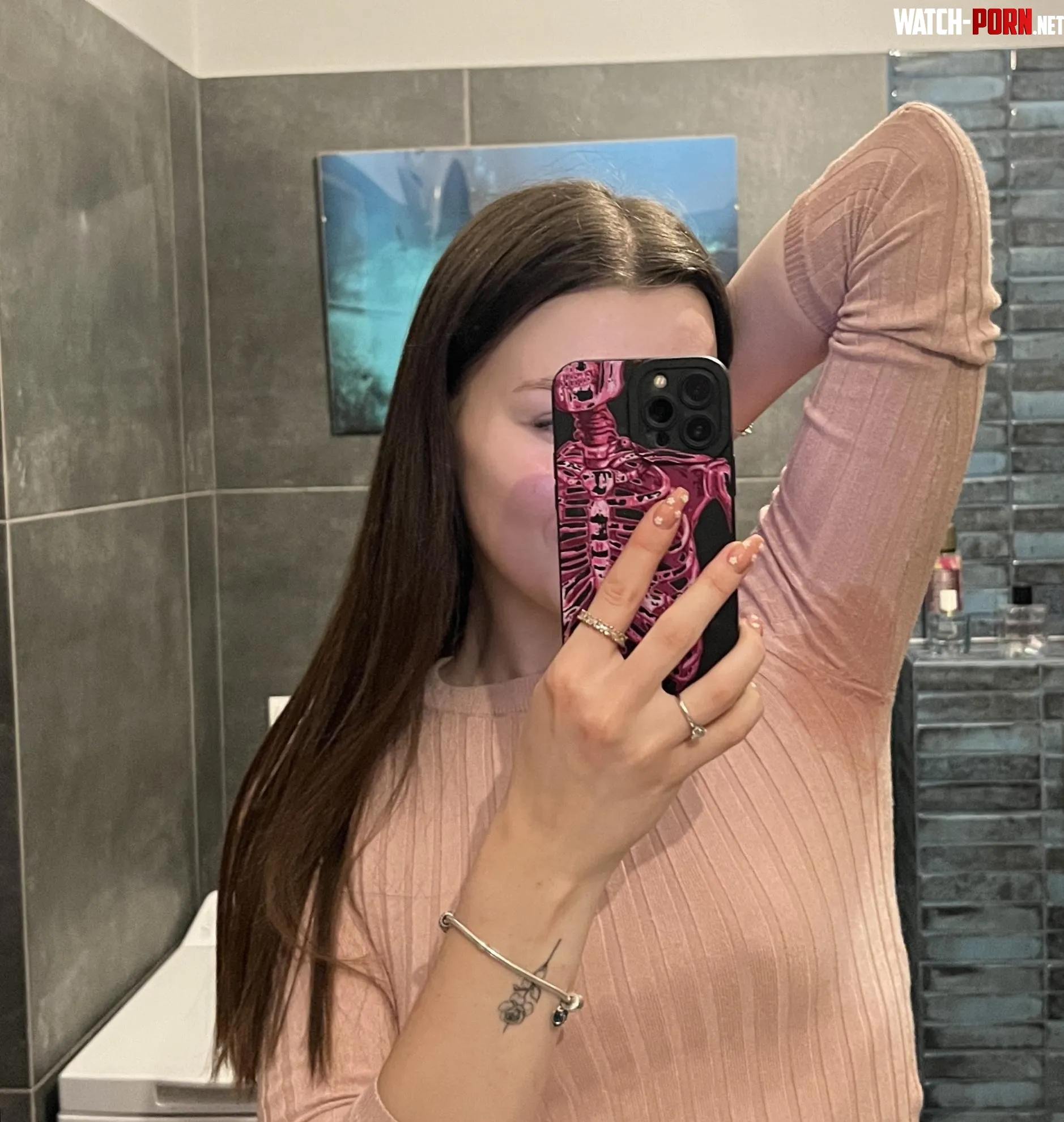 Smell my sweaty armpits I like that by Sweety__Peach