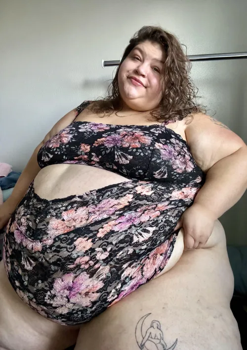 Thumbnail Love Handle Revelations: Sensual Secrets by Fat-Topanga