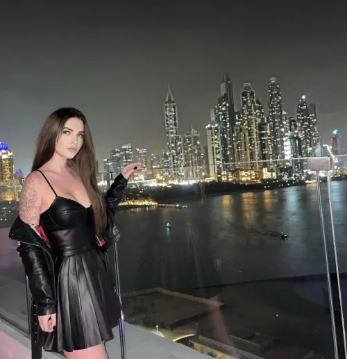 Thumbnail Exude Confidence: Walking Outside in Latex - A Fashion Statement