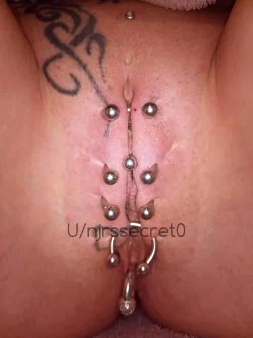 Thumbnail Reimagining Jewelry Fashion for Female Chastity
