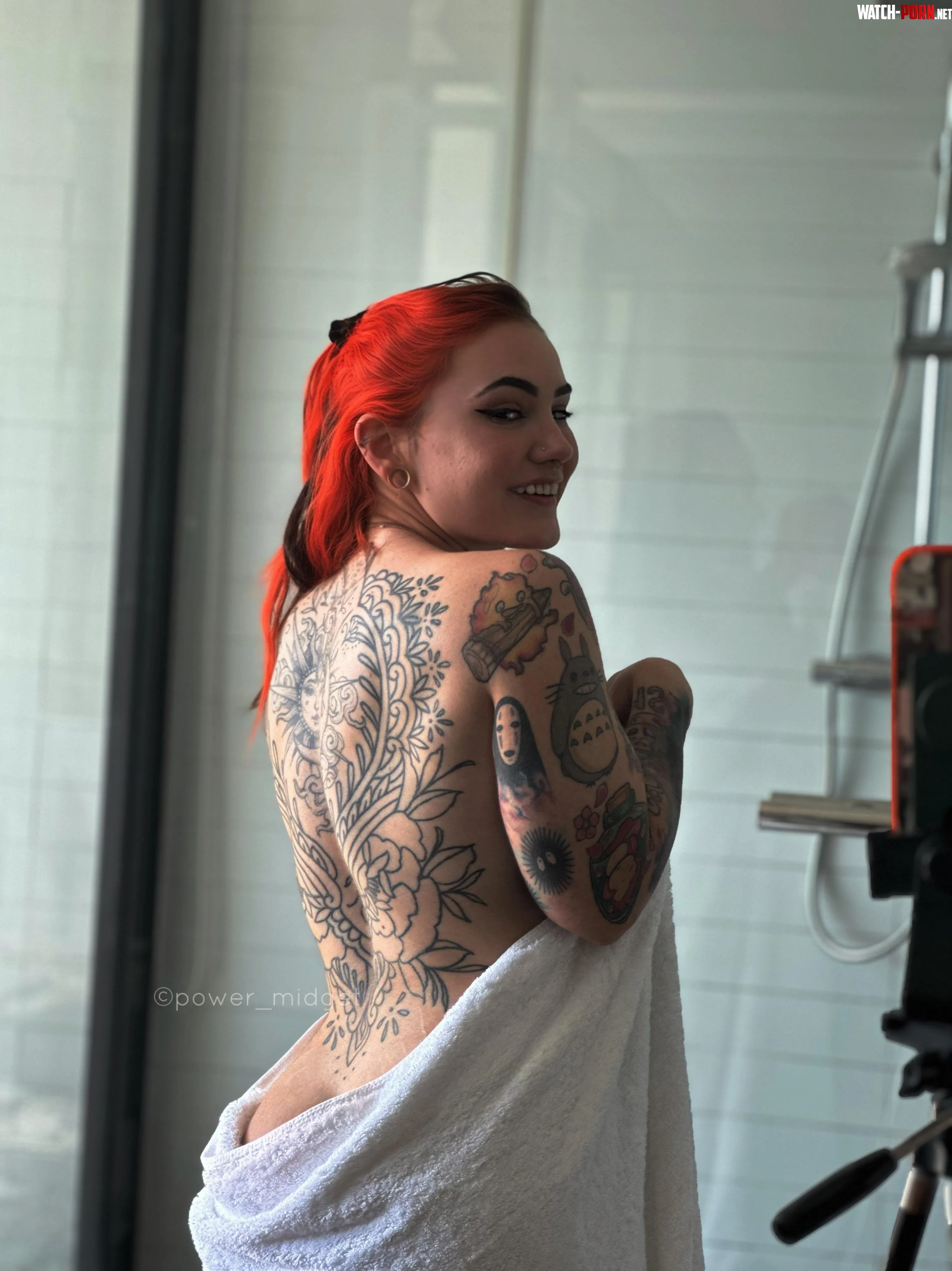 Squeaky clean  by power_midget