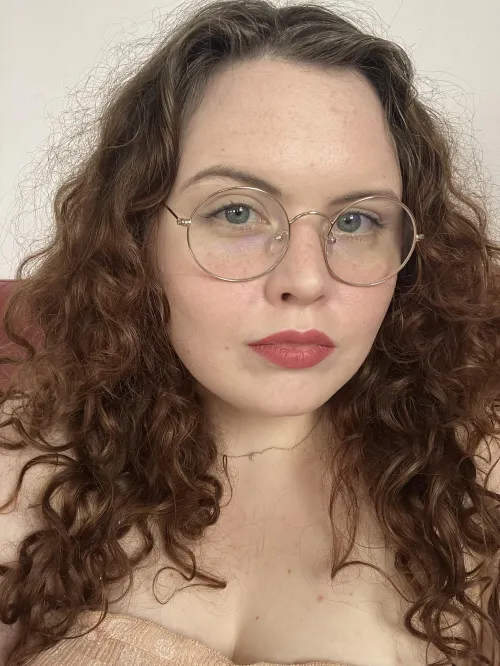 Thumbnail Tiny Temptations: Exploring lolajean18xo's Allure - TotalBabes