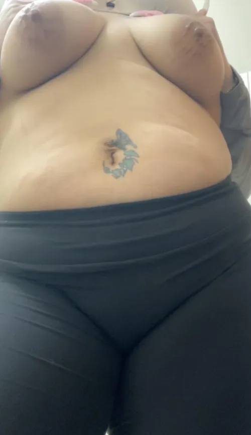 Thumbnail chhubbykitty's Inquiry: Is 250lbs Too Much for You?