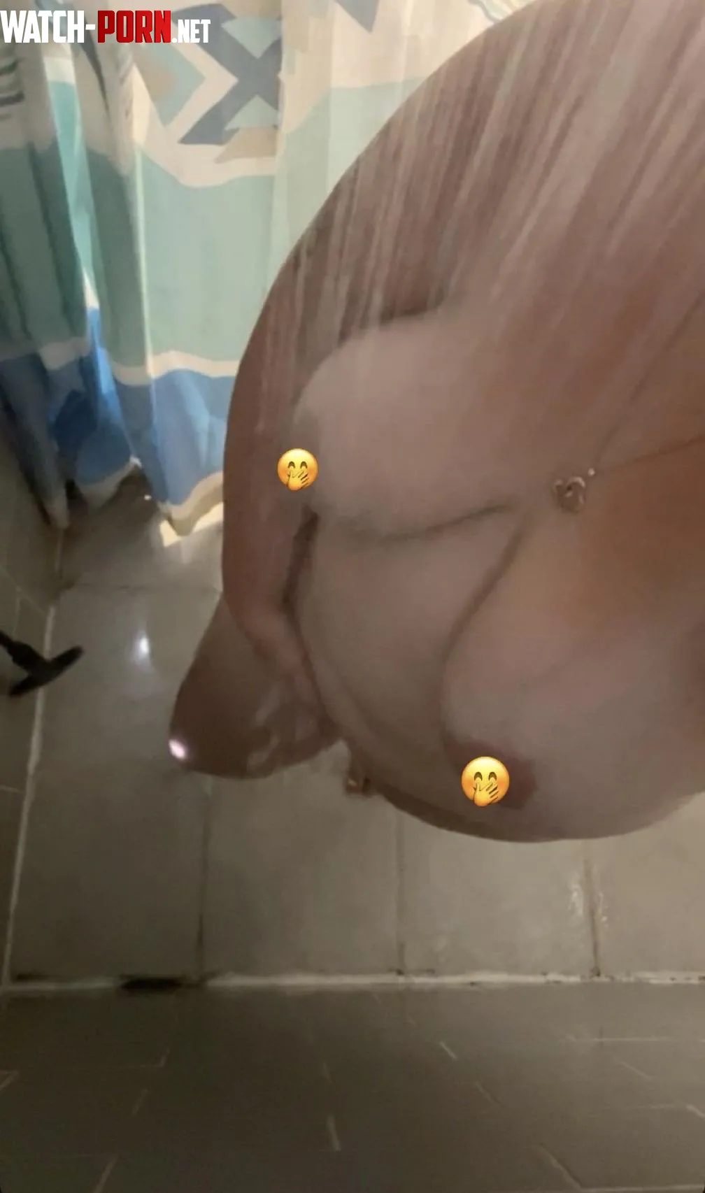 Nice relaxing MILF shower today hehe by sexmummabec