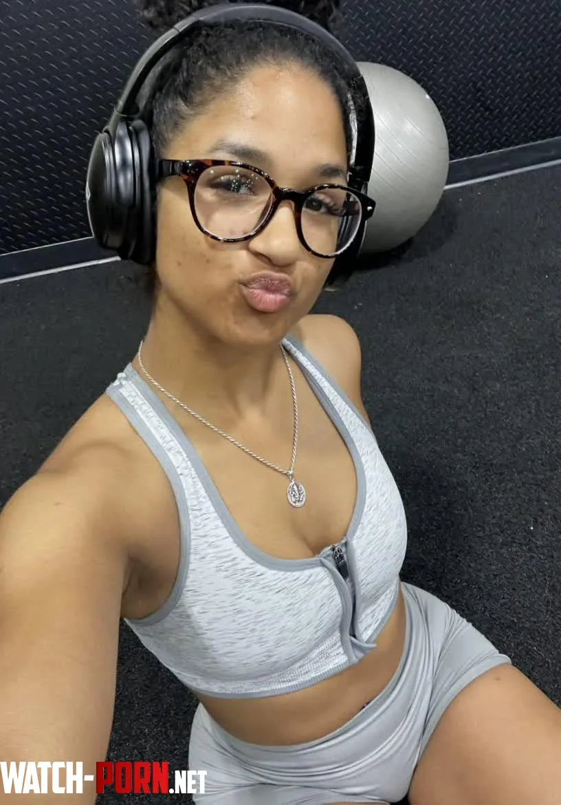 My new gymtop by PressureTurbulent891