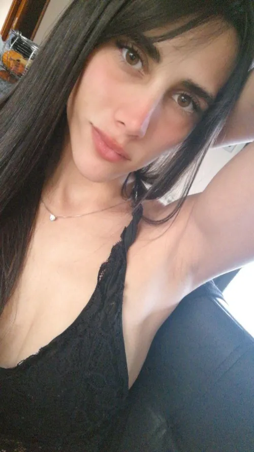 Thumbnail seductivegoddessaa Commands: Use Your Tongue