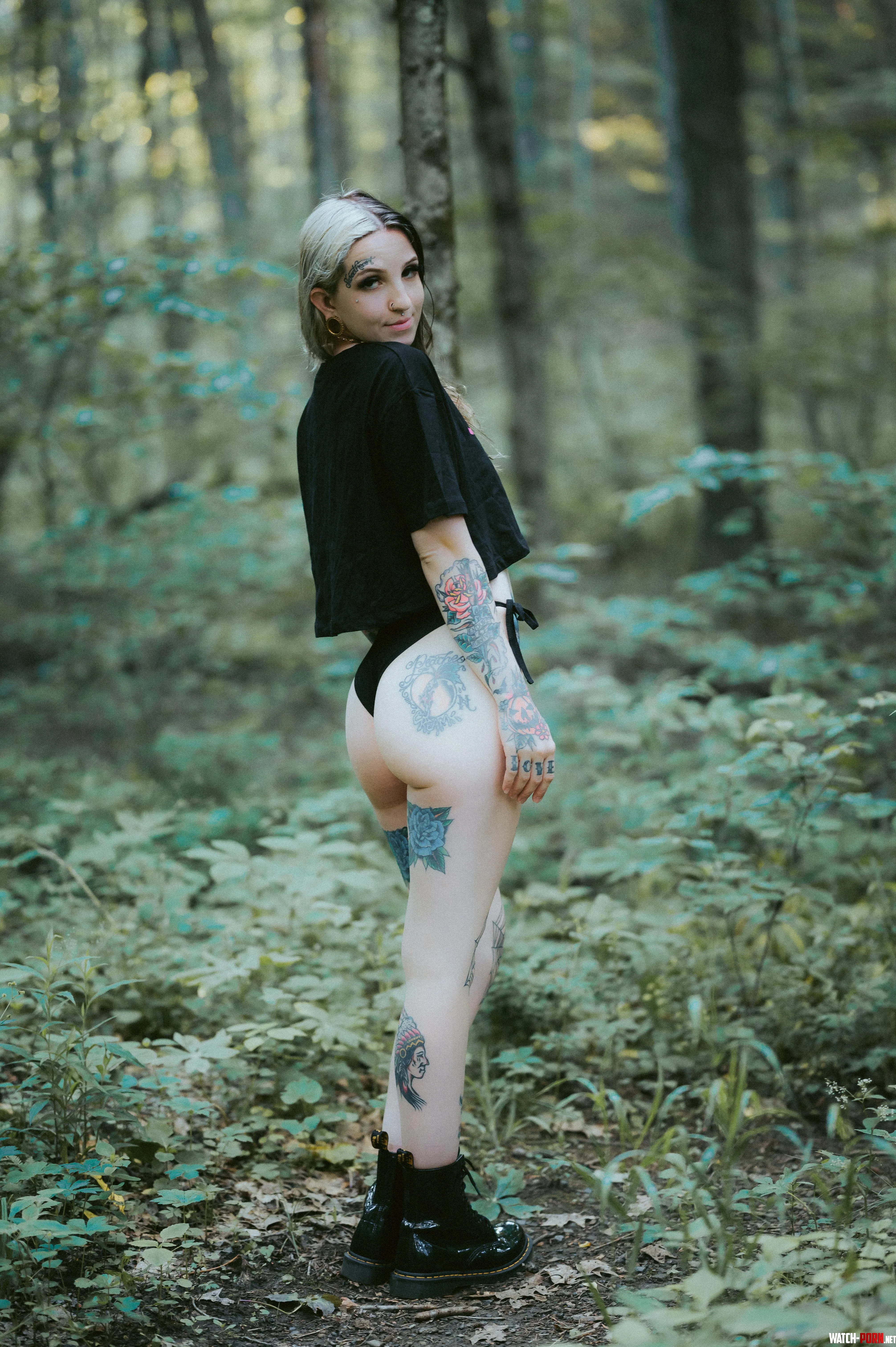I can finally post here   by cemeterypussy