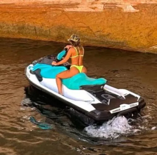 Thumbnail Sommer Ray's Jet Ski Adventure: A Scenic Snapshot by sommerraybootylover