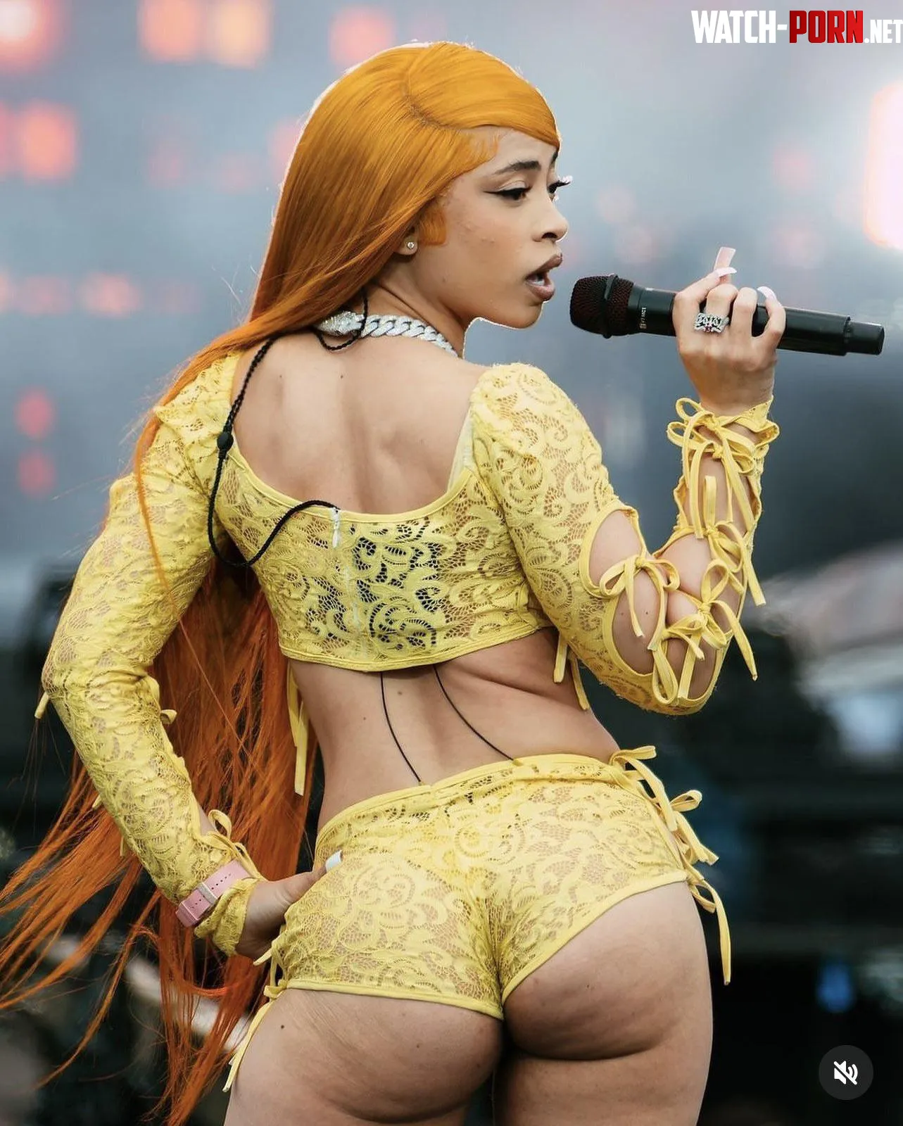 Ms Phat Butt by lolifyouknew