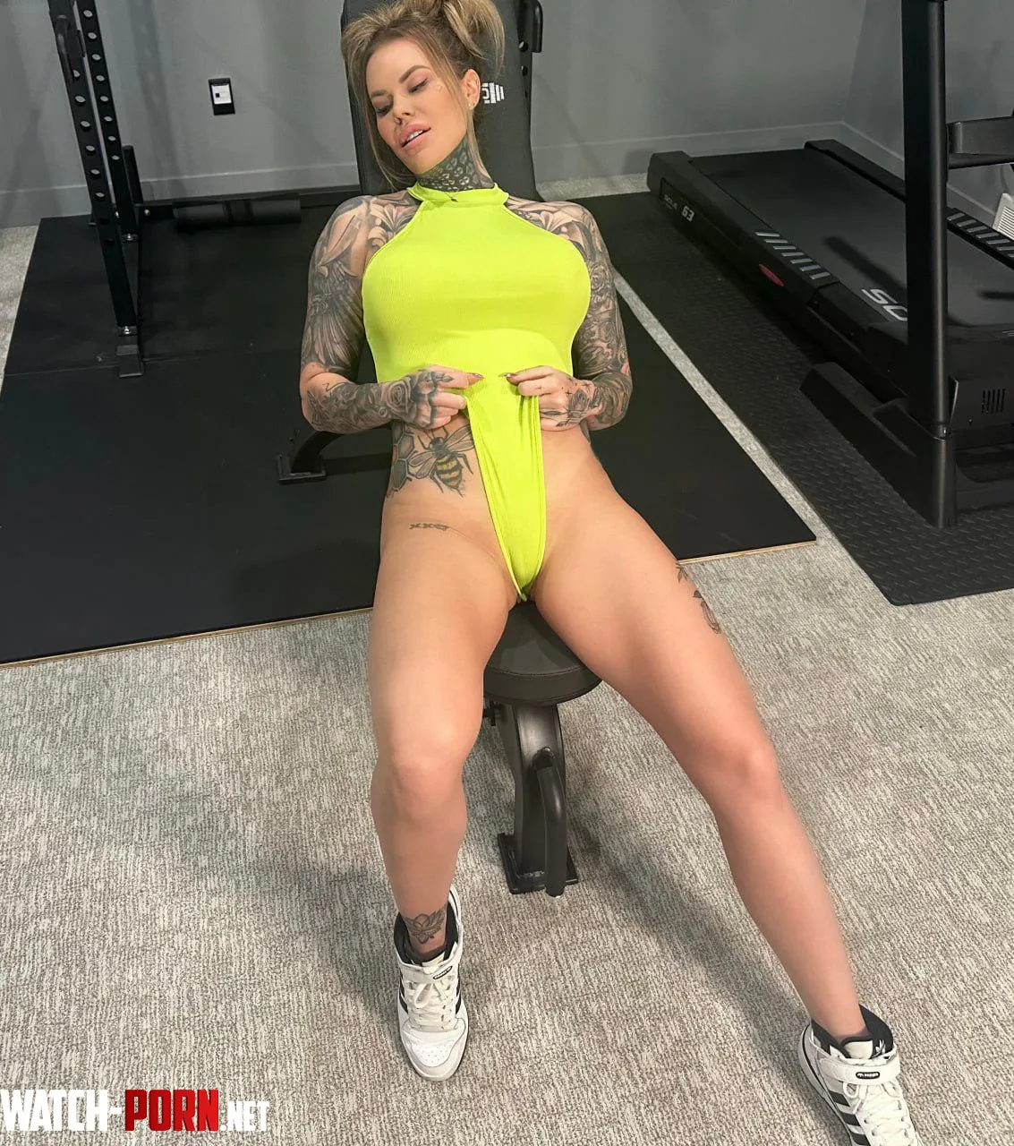i go to the gym for this  by JadeandJayce