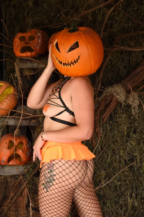 Thumbnail Deserving Pleasures: This Ass Needs a Good Dicking | angelagodless