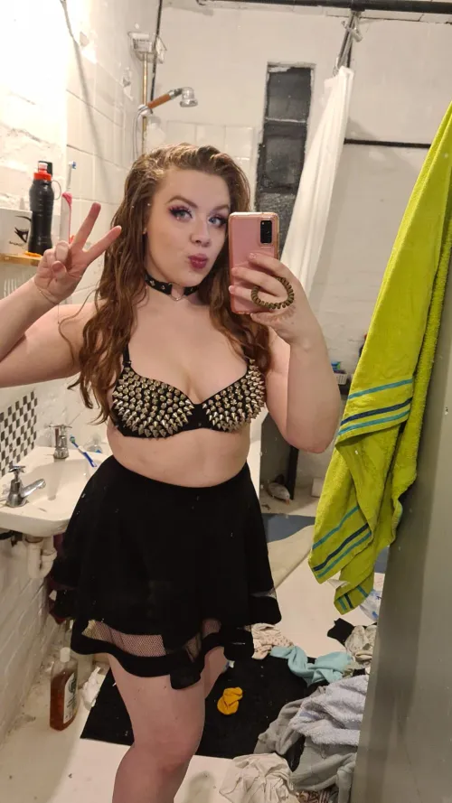 Thumbnail Best_Turnip Shares Your Perfect Night Out - Ignore the Mess, Have Fun!