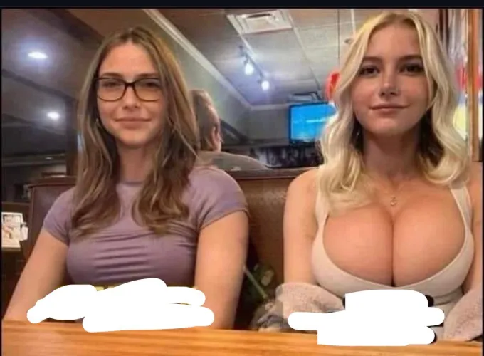 Thumbnail Identifying the Girl on the Right by Classic_Appointment7 in PornID Category