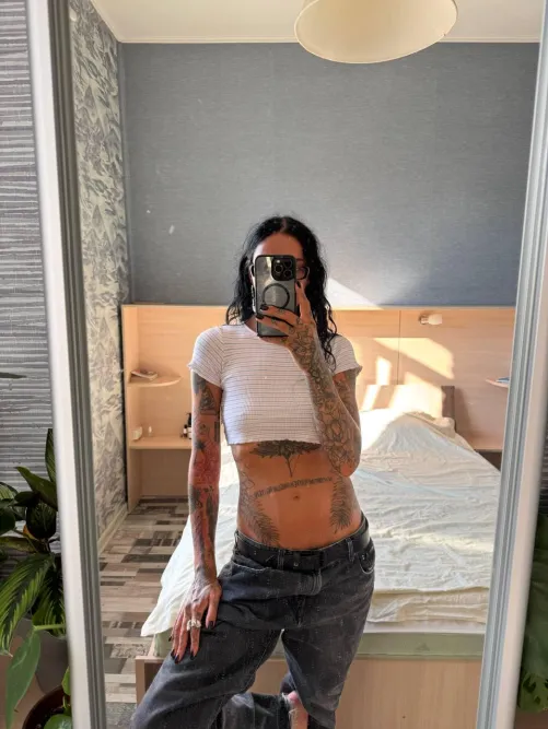 Thumbnail Maximum Crop Love: Style Tips from helengem