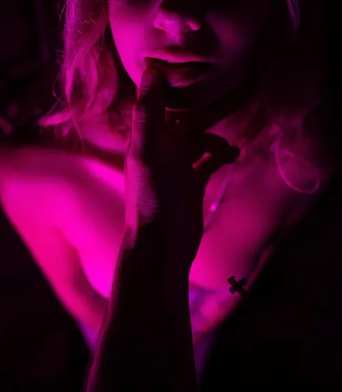Thumbnail Revealing What Happened Next by Rose_blowsum in SexyButNotPorn