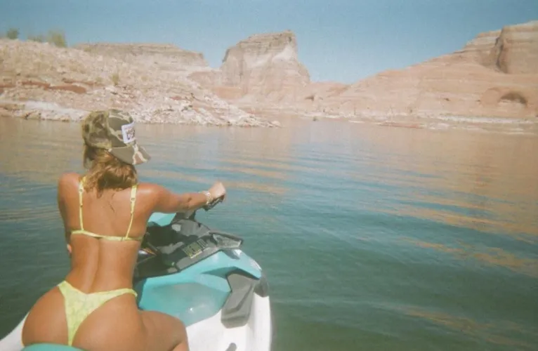 Thumbnail Sommer Ray's Thonged Fun on a Jet Ski by sommerraybootylover