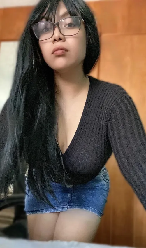 Thumbnail Empowering Latina Moms: SexyAzucena's Perspective