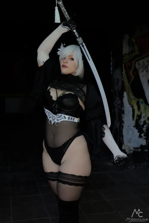 Thumbnail LadyNelitza's Stunning 2B Bride Cosplay Unveiled