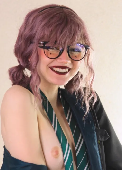 Thumbnail MereOasis Speculates on Nymphadora Tonks in Slytherin