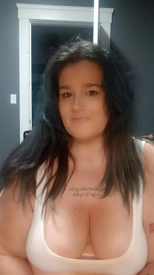 Thumbnail Boob Urgency: Ravenous for Release with raven000666 on OnlyFans101