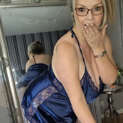 Thumbnail Proud of My Natural Body: carla36 Embraces Herself