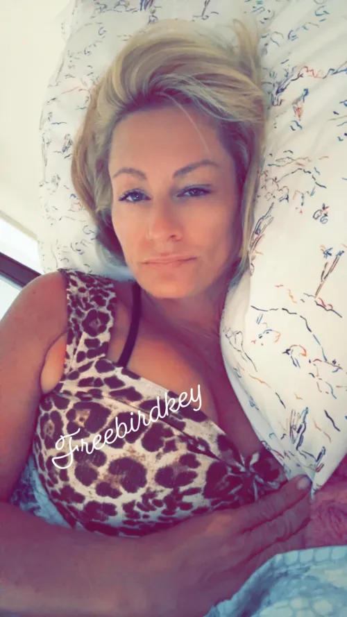 Thumbnail Single, Sexy, and Sober at 44F - Freebirdkey's Story - Amateur MILFs