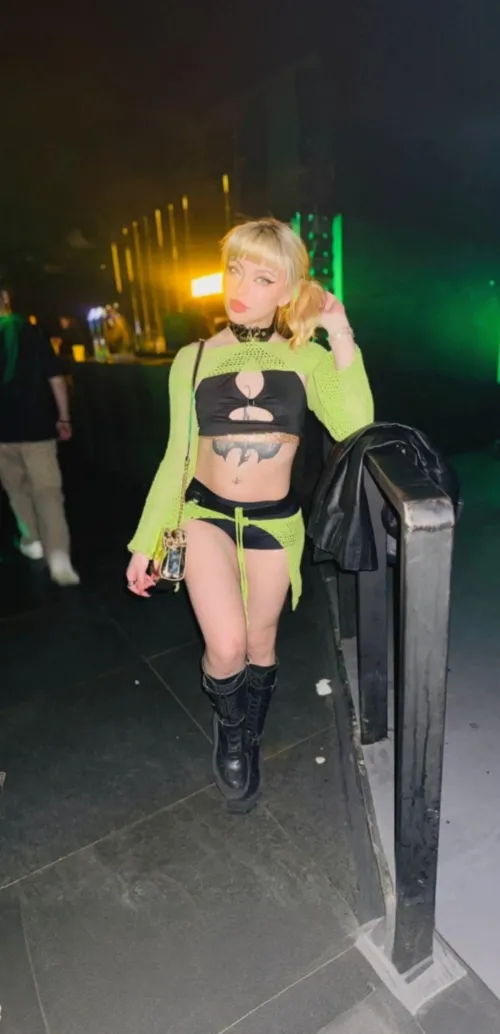 Thumbnail Unashamed: Ready to Be Railed at the Party by 1agathablooom