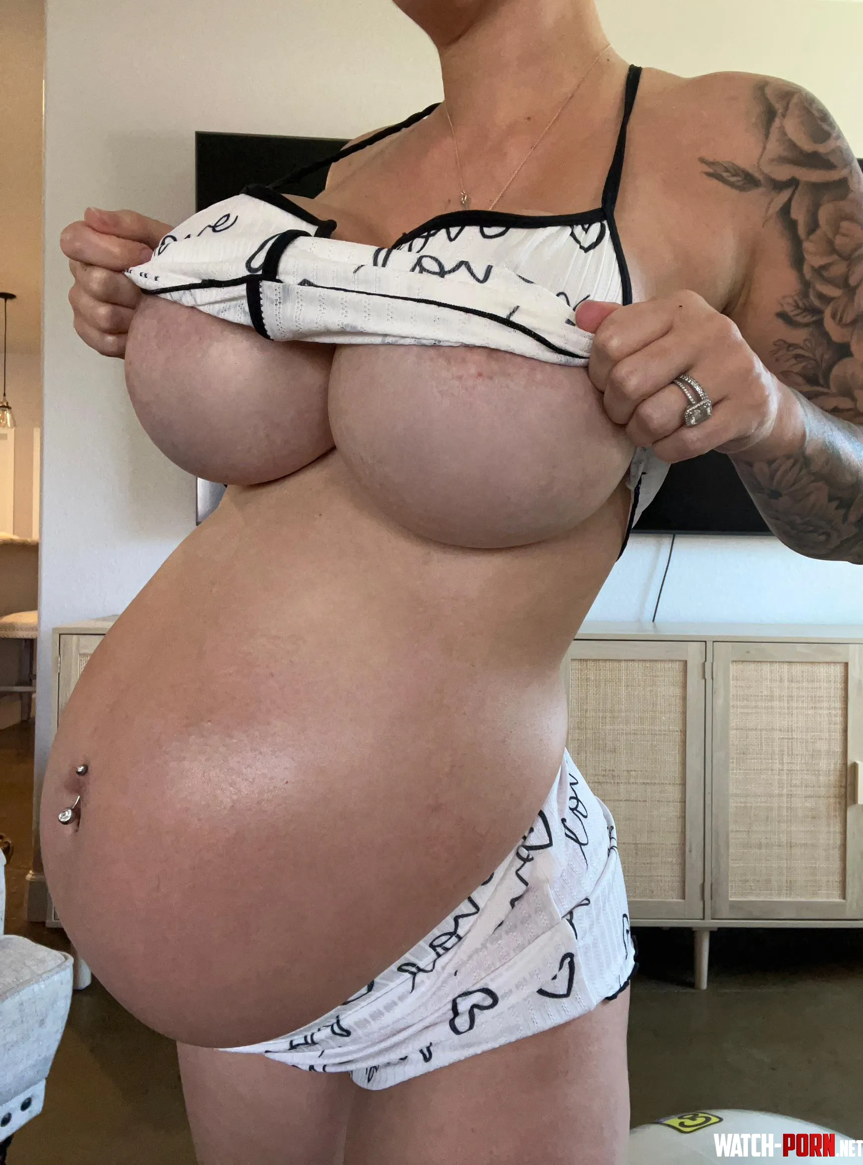 Dont lie to me will you accept all my pregnant nude selfies  by roxyrosexo