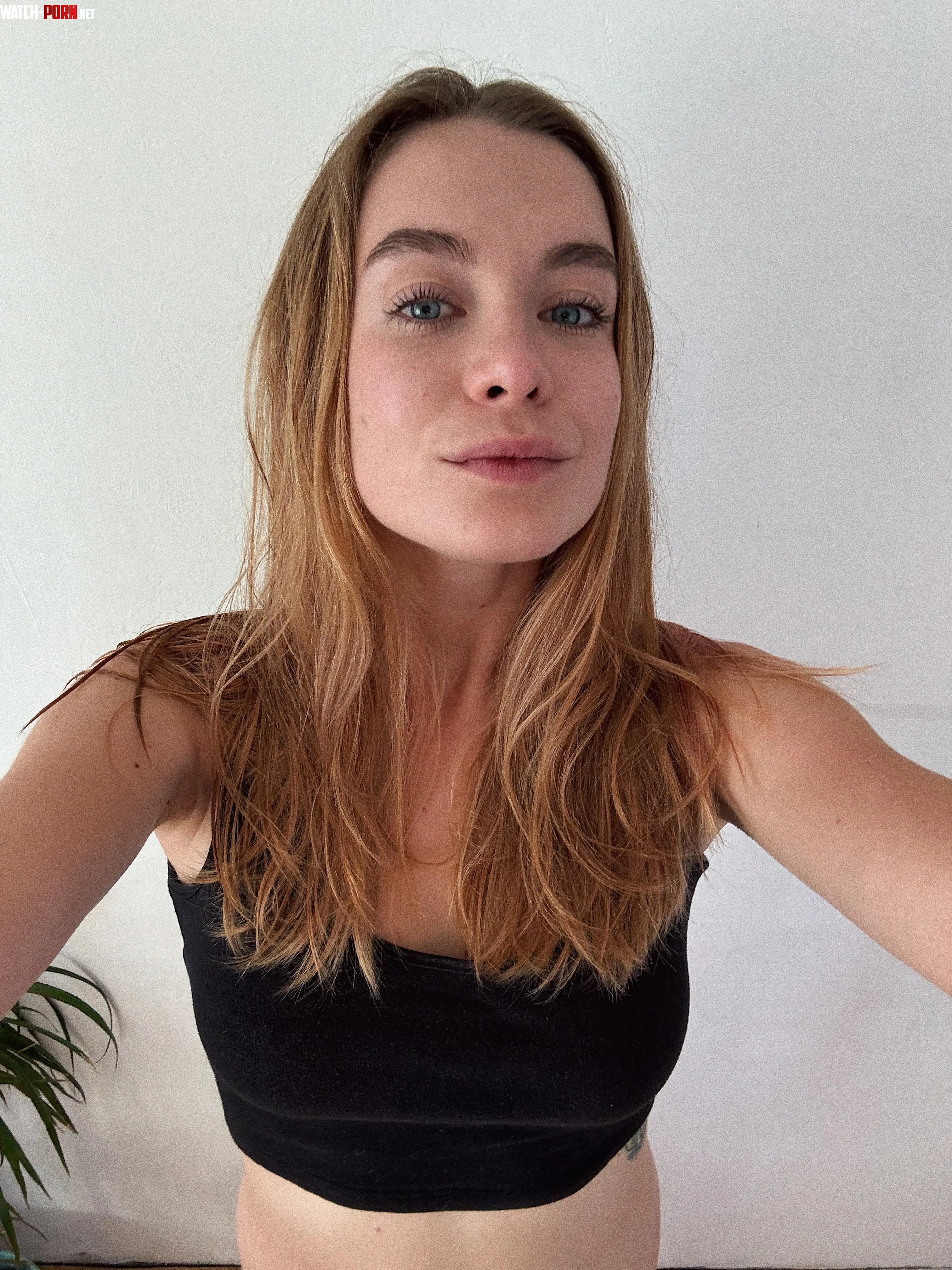 feeling pretty in my fav black top 3 by cc_princessxx