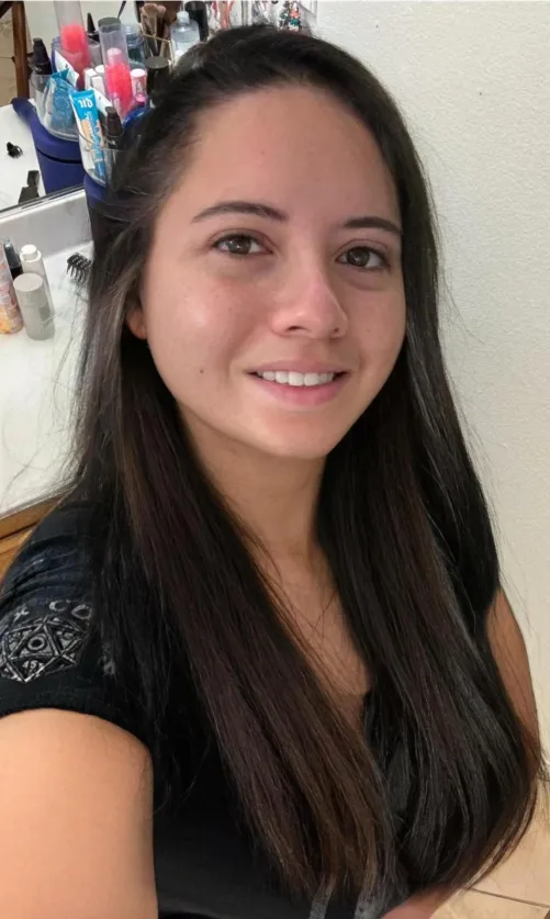 Thumbnail Aroxxors Presents a Pure Beauty: 'Filipina x White No Makeup' - A Natural Stunner