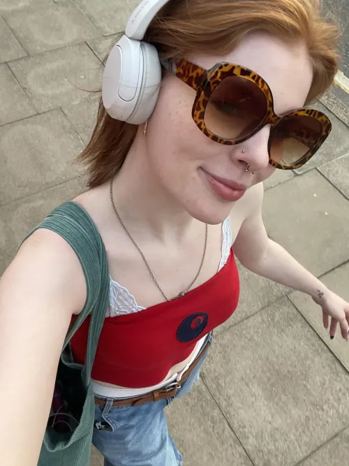Thumbnail Significant_Idea9591 Owns a Pretty Crop Top Look