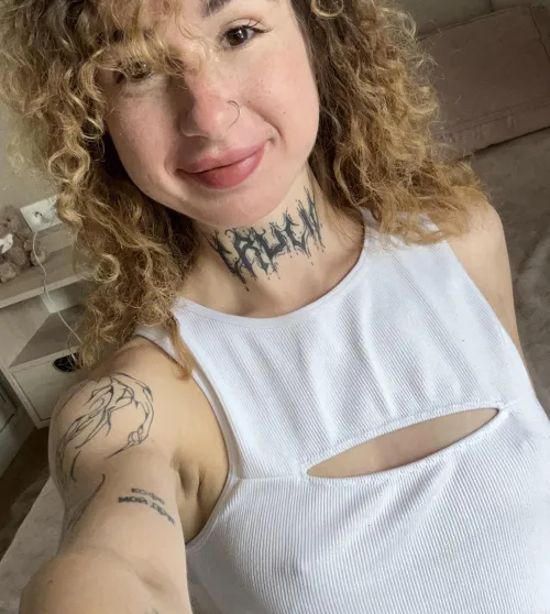 Thumbnail dreamfairyy: Rocking a Top that Emphasizes Pierced Nipples