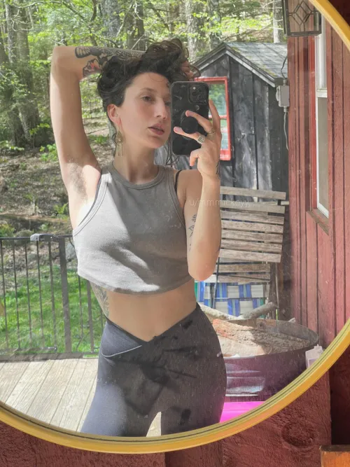 Thumbnail Teasing Zoom-In Moment: mmmickeyy's Hairy Armpits | HairyArmpits