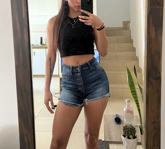 Thumbnail Shorter is Sweeter: Exploring Length in Croptops by ExtremeChemical1584