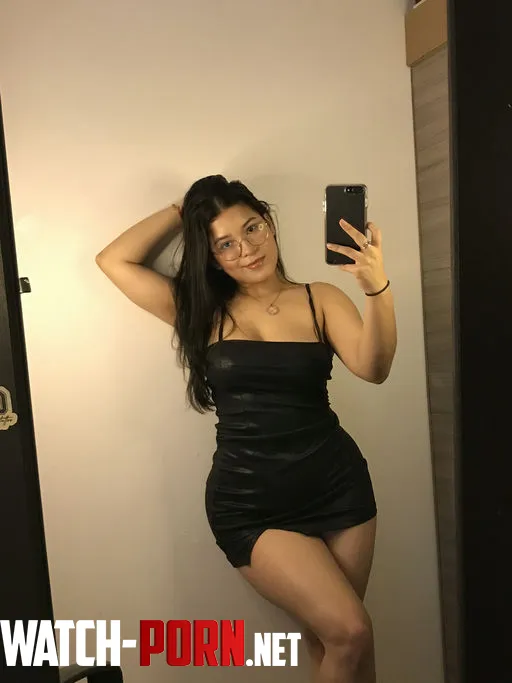 Feel free to fantasize this lovely body	 by Funny-Watch