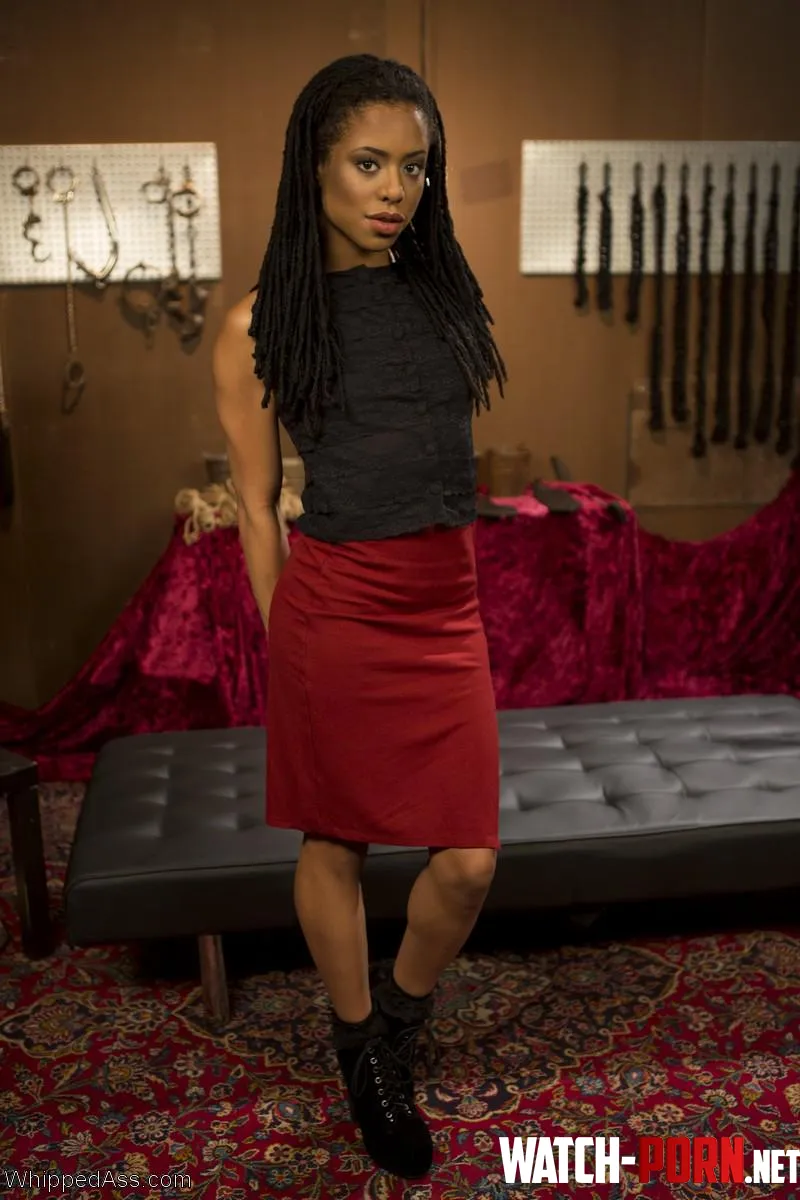 Kira Noir by heretoeatcake
