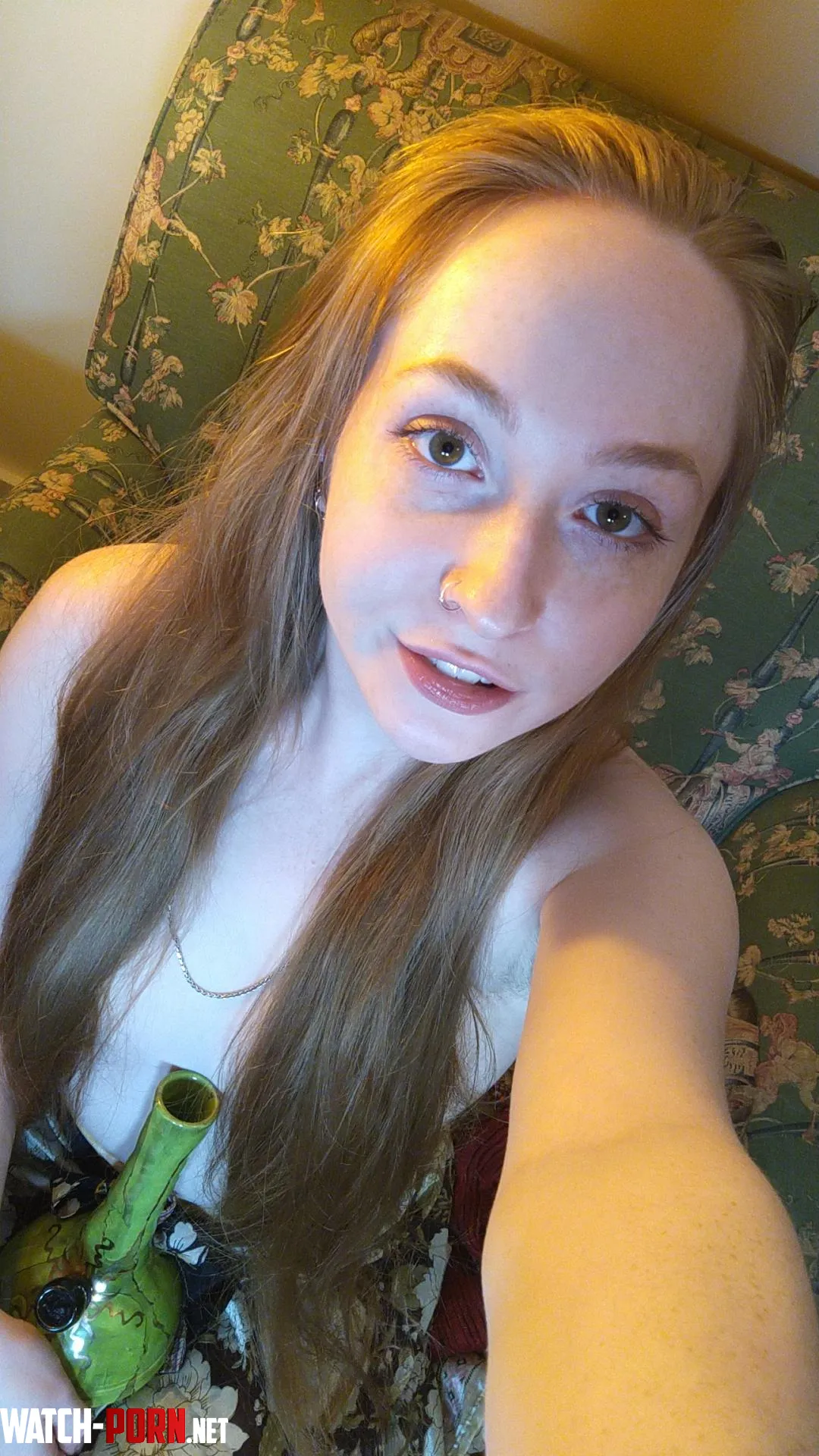 Anyone here like stoner girls by TinyTink33