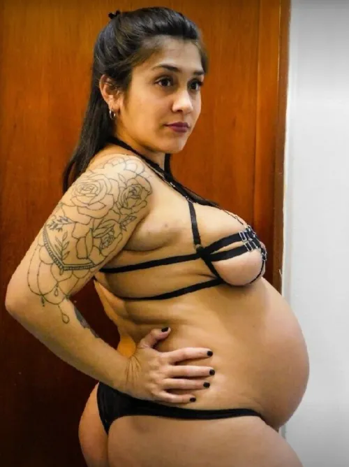 Thumbnail Embracing My Largest Size Journey by mommysensual | PreggoPorn
