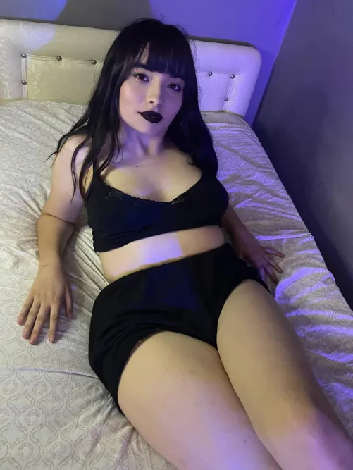 Thumbnail Sensual Anticipation: Delve into Desire with CharmingGolf2052