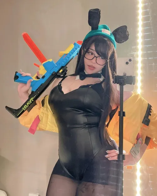 Thumbnail Valorant Bunny Killjoy Cosplay: A Stunning Display by Not_Sugashi | BunnyGirls Showcase