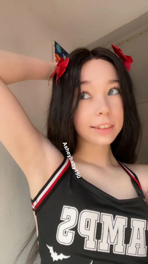 Thumbnail Cheerleader Armpits: A Dive into Sensual Desires