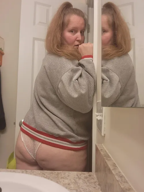 Thumbnail Dreaming of FinishWithFae: BBW Fantasies Unveiled