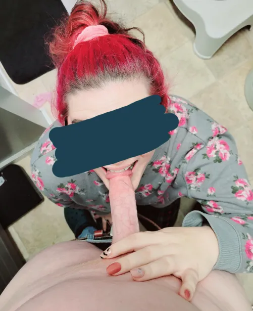 Thumbnail fpron777 Enjoys a Nibble in GWCouples