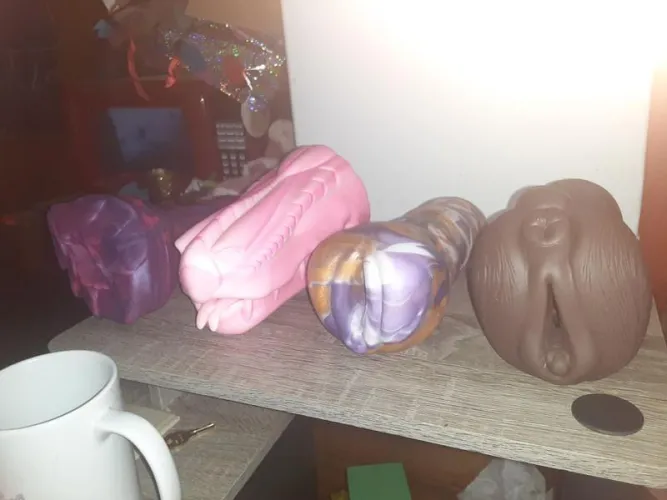 Thumbnail astolfoqueen22's Penetrable Toy Review in BadDragon