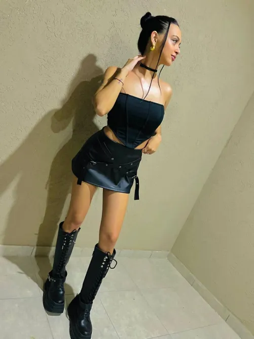 Thumbnail Boots On or Off: lucygreyonly's Style Dilemma