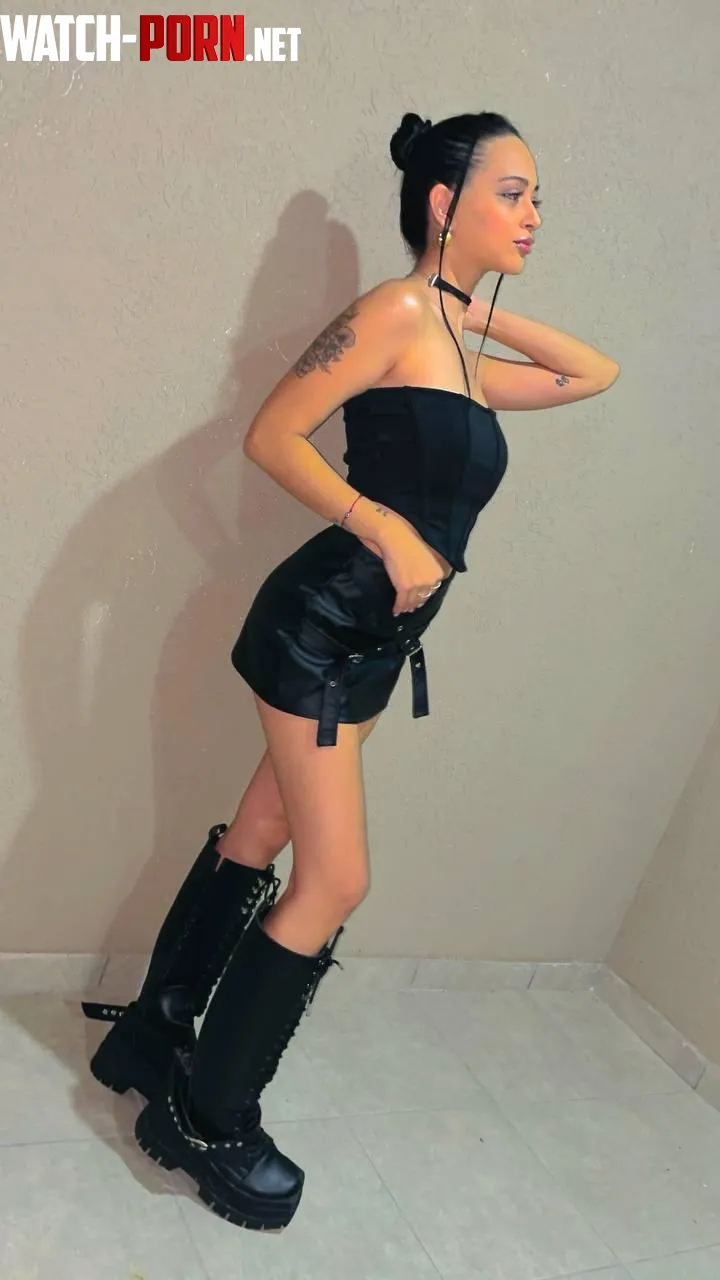 I really love this boots by lucygreyonly