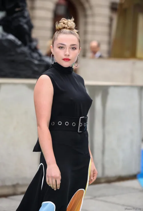 Thumbnail Florence Pugh's Irresistible Charm Unveiled by blasterpiece