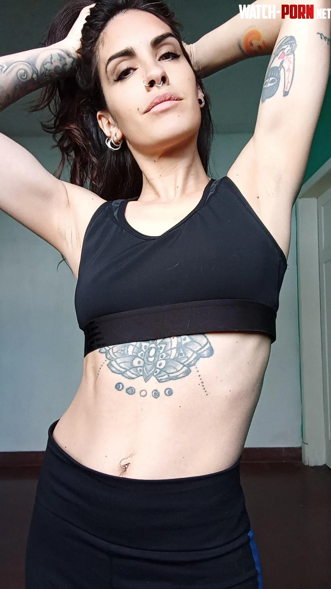 I want to feel your wet tongue in my armpits  by MissDragonax